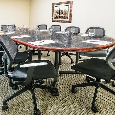 Crowne Plaza Suites Houston - Near Sugar Land Экстерьер фото