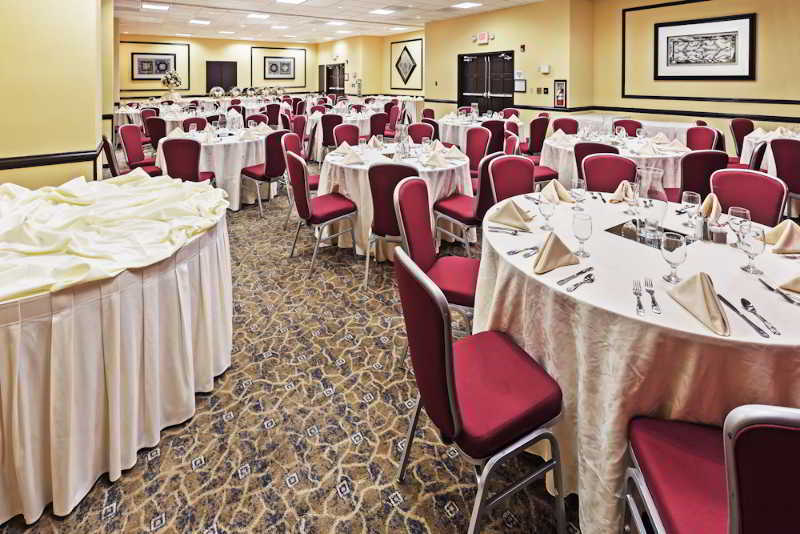Crowne Plaza Suites Houston - Near Sugar Land Экстерьер фото